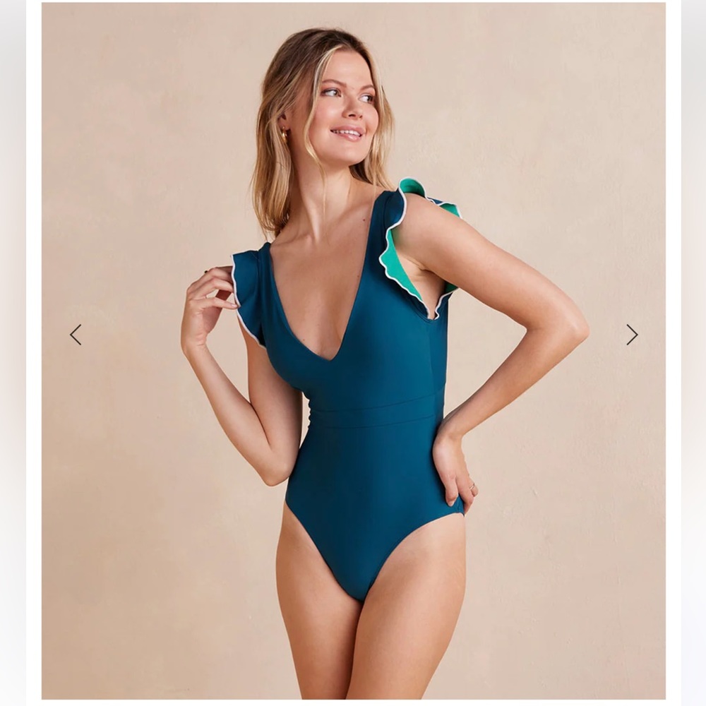 NWT! | Summersalt | The Ruffle Backflip in Seaweed & Seaglass | Size 8